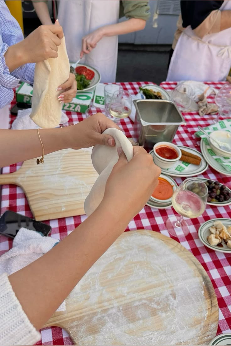 Pizza Lab – Dough, Sauce, Fire